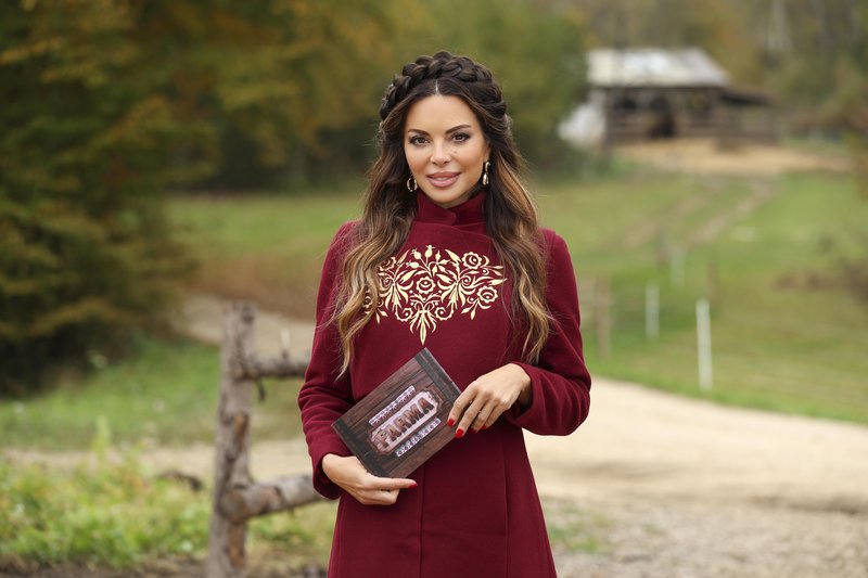 Nikolina Pišek voditeljica šov Farma hrvaški šov Kmetija