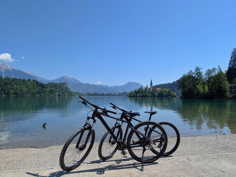 Bled Blejsko jezero kolesarjenje
