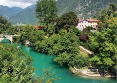 Veliki premiki v malem slovenskem mestecu: novi most med domačini že buri duhove