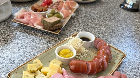 Kodila Gourmet in Bistro narezek