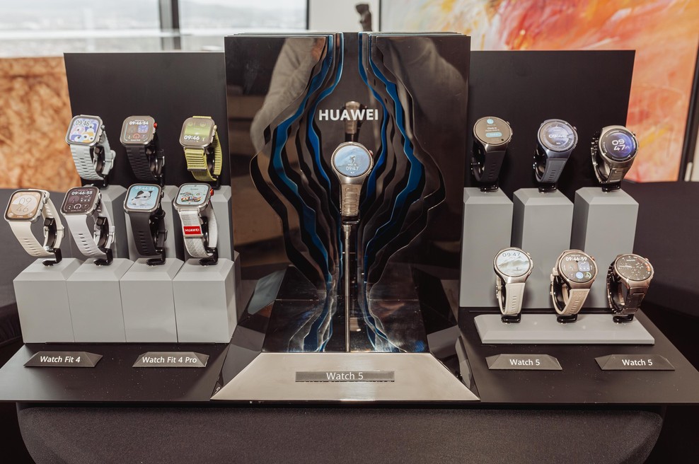 Za neučakane Huawei Watch 5 že v prednaročilu s super darilom (foto: Aleksandar Domitrica)
