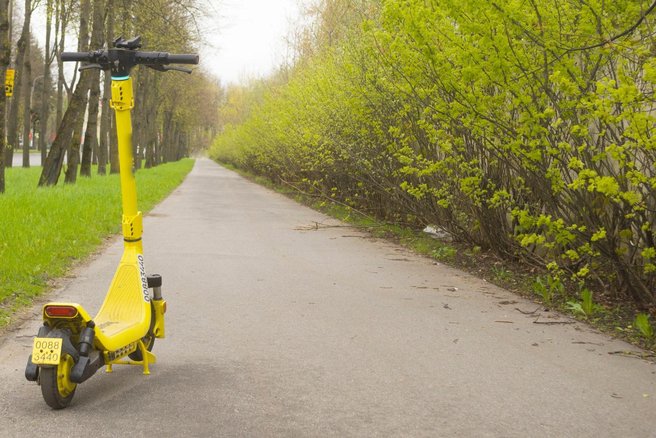 Varna uporaba e-koles, večina naredi vsaj eno napako