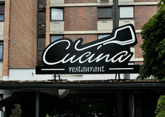 V Ljubljani se je odprla nova italijanska restavracija, številni presenečeni nad lokacijo