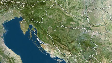 jadransko morje posnetek vesolje Italija alge
