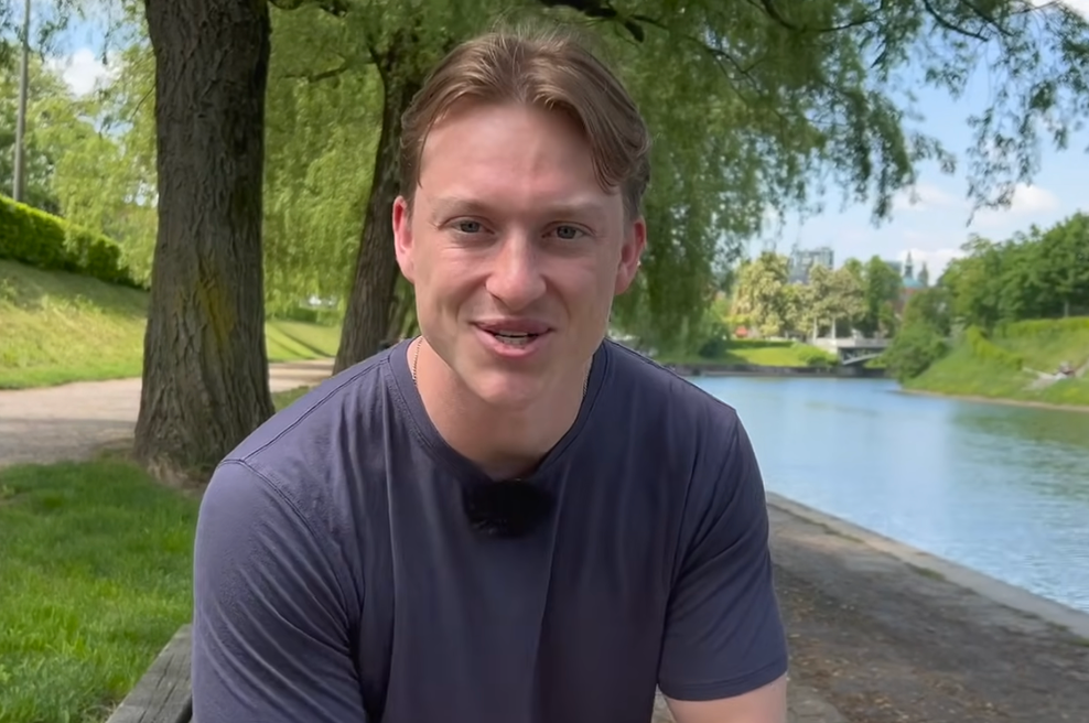 Američan že več kot pol leta živi v Sloveniji, to je razlog, da se je odločil za selitev (foto: Youtube/Life with Aaron Arnold)