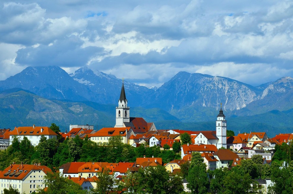 Poletje v tem slovenskem mestu bo polno glasbe, hrane in umetnosti (foto: Profimedia)