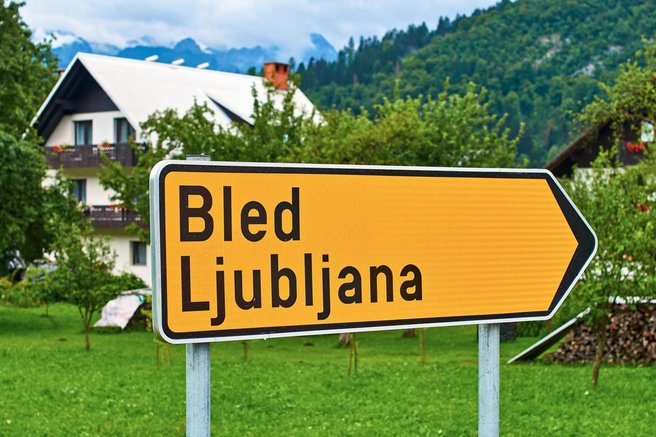 Slovenija tujci zmeda znaki omejitve hitrost turisti