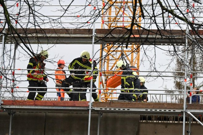 smrt Nemčija tragedija gradbišče 3 mrtvi