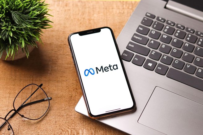 Objavljate na Instagramu ali Facebooku? Meta to morda že uporablja za učenje umetne inteligence
