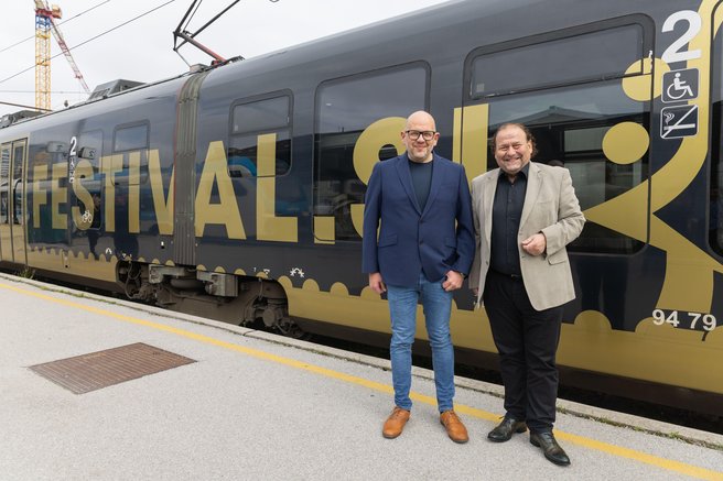 Festivalski Ekspres do nepozabnega poletja