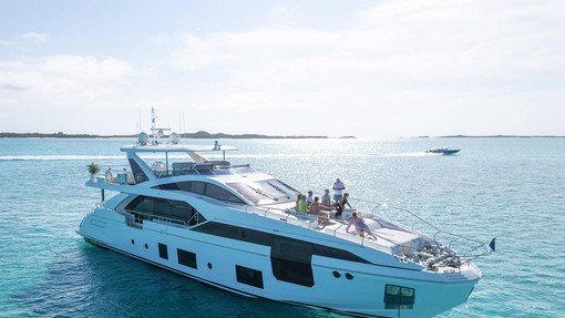 Dela na jahti in razkrila je, kako se vedejo bogataši - oni niso najhujši, ta "čast" je (nepričakovano) pripadla nekomu drugemu