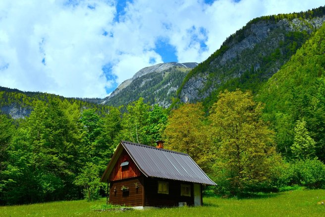Prihodnost gorskega turizma na kocki. Planinske koče v Sloveniji razpadajo