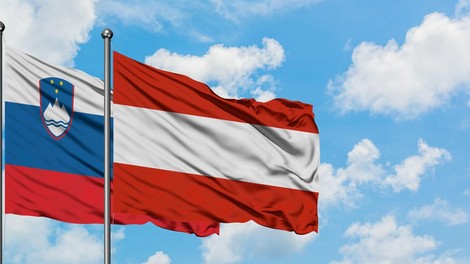 Himna, ki razdvaja: Avstrijski Štajerci vztrajajo, Slovenija protestira