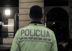 Strelski incident v središču Ljubljanje: po prvih podatkih poškodovan 30-letnik