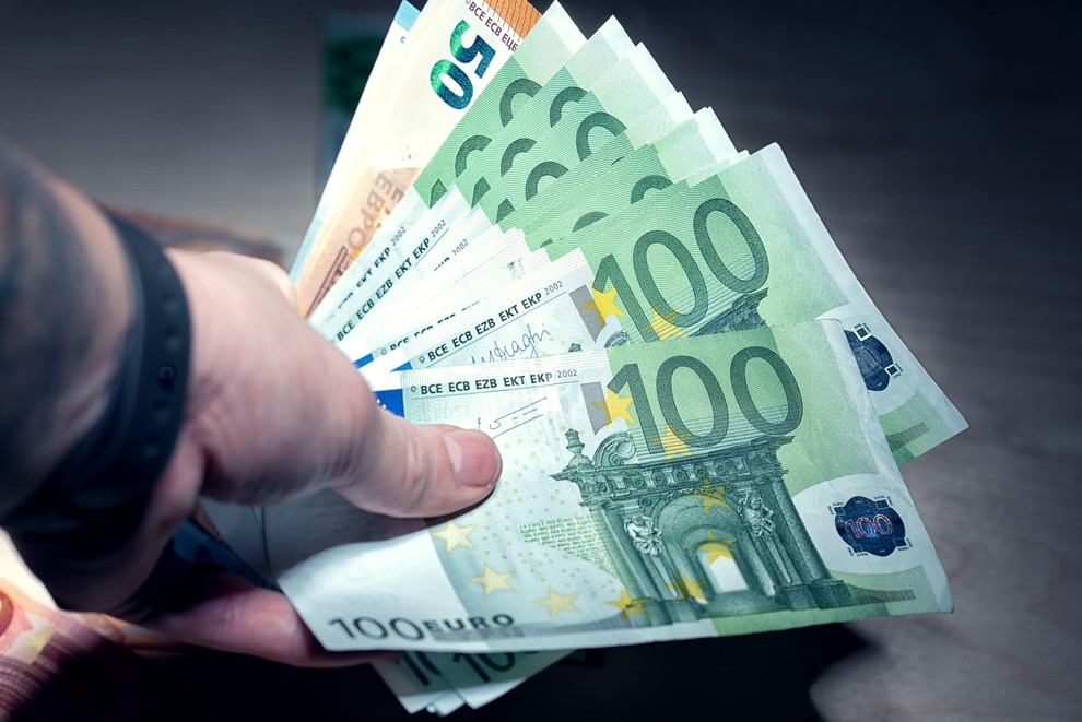 Po astroloških napovedih imajo osebe rojene v enem znamenju v letošnjem avgustu največje možnosti za finančni uspeh in materialno korist. …