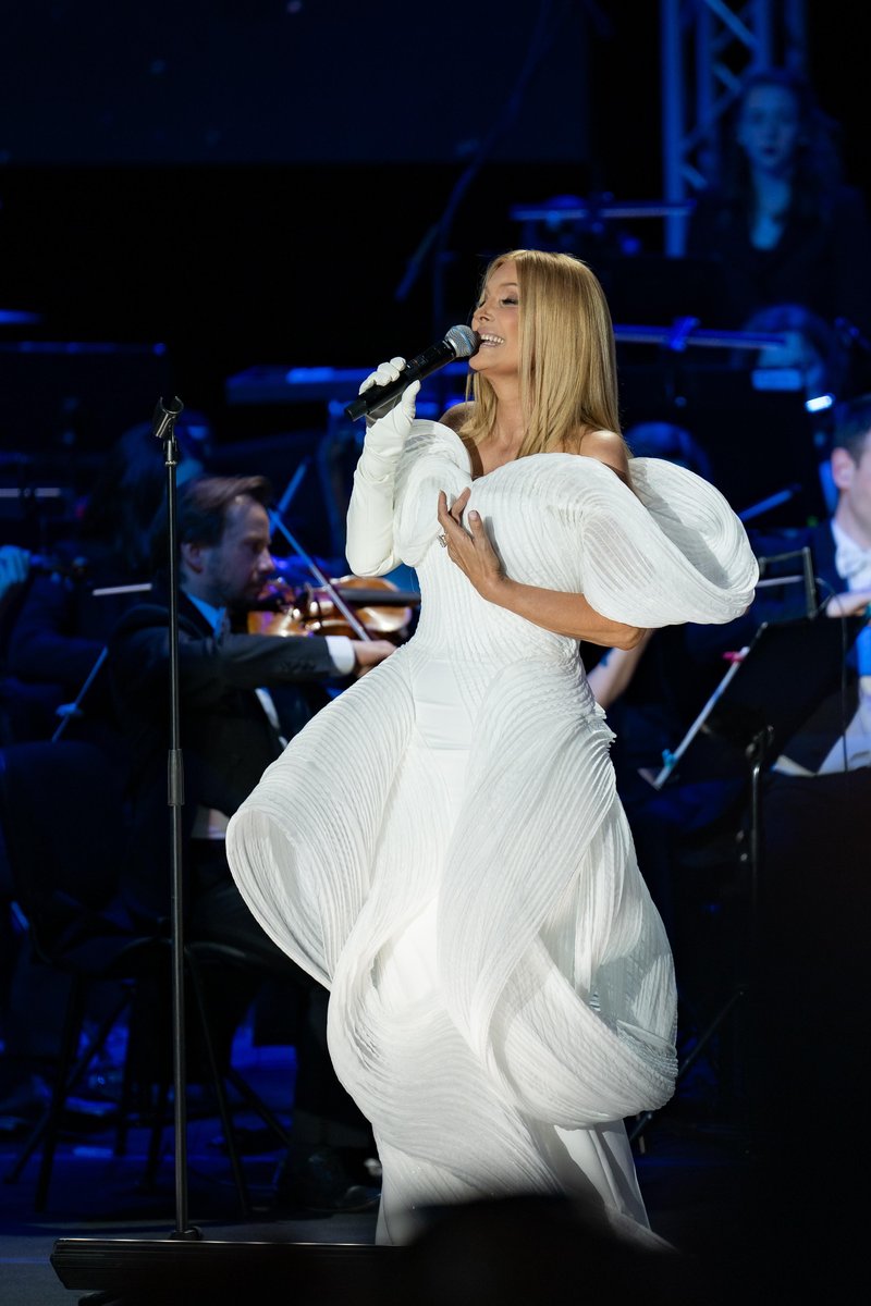 Helena Blagne koncert 40 let deloavnja kariere Križanke