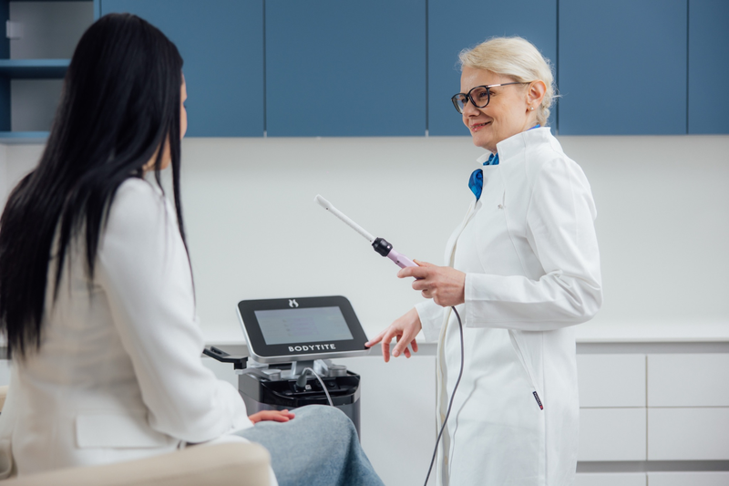 mag. Mili LOMŠEK VIDMAR, dr. med. specialist ginekologije in porodništva.
