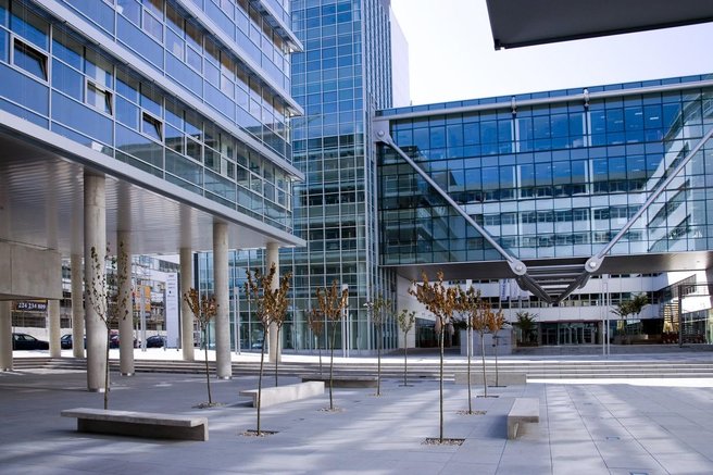 poslovna stavba gospodarstvo stečaj Microsoft