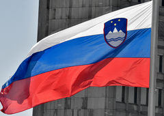 Svet na sodu smodnika, več konfliktov kot kadarkoli po letu 1945 - Slovenija pa na zavidljivem 4. mestu