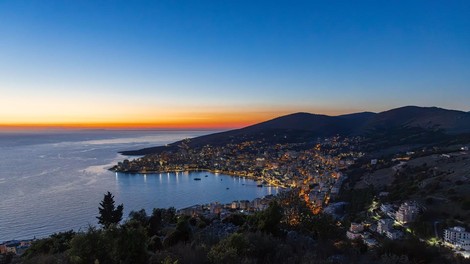 Albanija turizem Jadransko morje Jadran poletje množični turizem