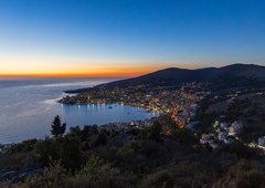 To je nov turistični raj na Jadranu: pohitite, preden bo postalo nevzdržno (strokovnjaki že svarijo pred množičnim turizmom)