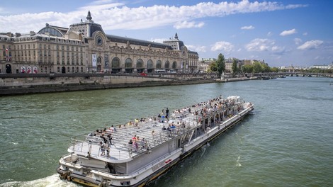 Bo Sena postala oseba. Pariz pripravlja zgodovinsko potezo