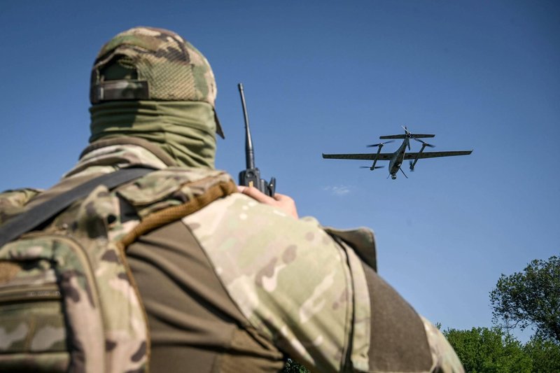 brezpilotno letalo, dron