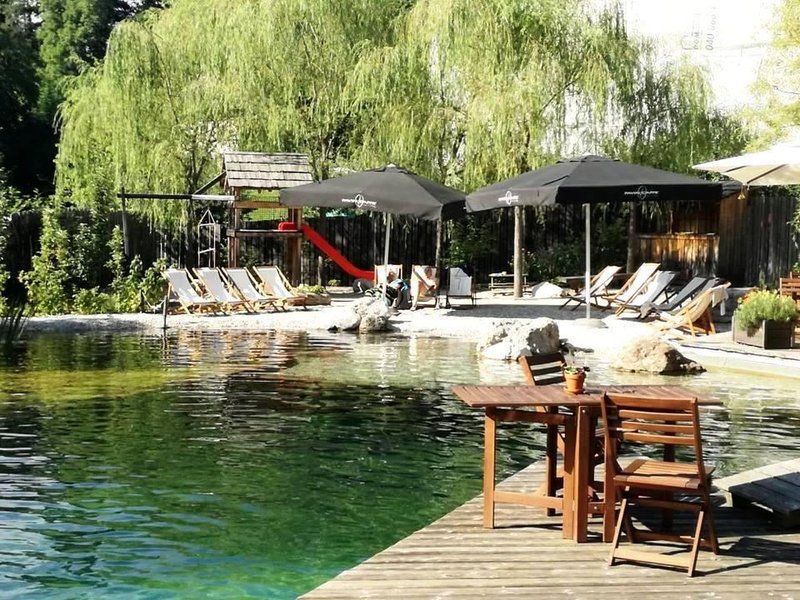 Garden Village Bled drevo hiska hiska na drevesu