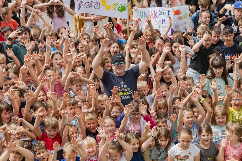 Miha Deželak akcija Deželak junak dobrodelnost radio 1
