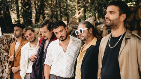 To je glasbena skupina, ki bo zavzela ljubljansko Špico – pripravite se na koncert z razgledom