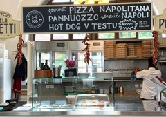 Ko sredi Ljubljane zadiši po divjem jugu Italije — vse dobrote na kupu, z eno pa so "usekali" malce drugače