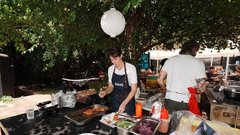 Dobra vila burgerji ponudba priprava Brina Robinik Kobal Blaz Berlec