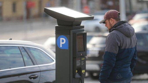 Slovenska mestna občina z novim letom uvaja velike spremembe pri parkirninah