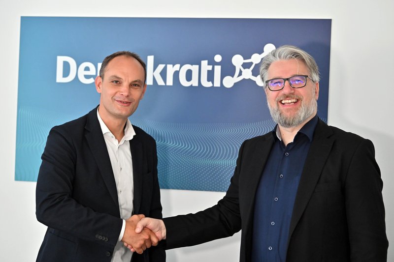 Anže Logar, demokrati