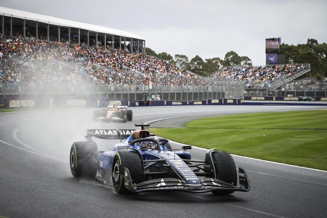 Tajska z milijardno ponudbo v boj za dirko formule 1 v Bangkoku