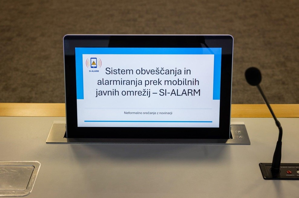 Alarm, ki ga ne morete izklopiti. Slovenija dobiva sistem, kakršnega še ni imela (foto: Bor Slana/STA)
