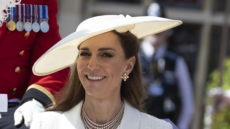 Oboževalci zaskrbljeni: Princesa Kate odpovedala ključni kraljevi dogodek