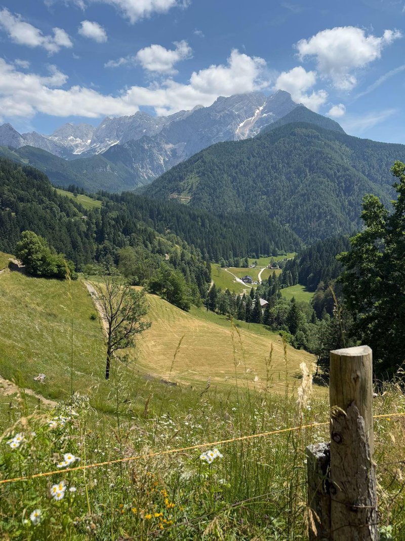 Zgornje Jezersko Kamnisko-Savinjske Alpe Hop On - Hop Off