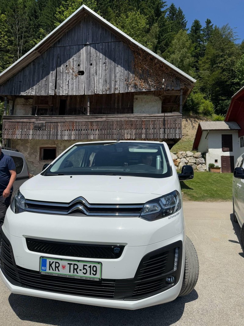 Zgornje Jezersko Kamnisko-Savinjske Alpe Hop On - Hop Off