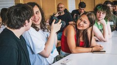 Canon donacija projekt Breaking the Silence