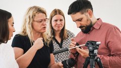 Canon donacija projekt Breaking the Silence
