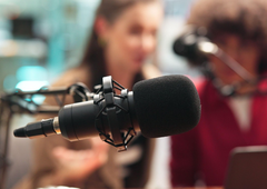 Slovenija dobila nov radio: za mikrofonom pa znan TV-obraz