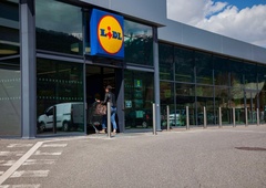 Lidl s potezo, na katero nihče ni računal: takole je "pometel" s konkurenco, kupci pa se lahko samo veselijo