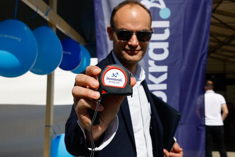 Anže Logar, Demokrati