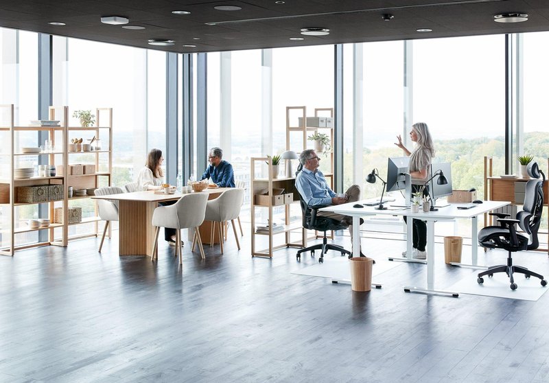 Preuredite pisarno (Office), ko ste “Out of Office”