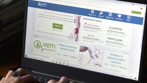 Nova funkcija portala zVEM: Zdaj lahko nekdo drug ureja vaše zdravniške zadeve