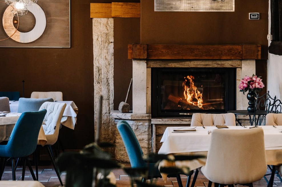Po skoku na Šmarno goro v to novo ljubljansko restavracijo, ob koncih tedna so koktajli tako poceni, da vam bo vzelo sapo (foto: Instagram/miononno_trattoria)