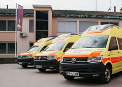 Specialna enota policije v zdravstvenem domu Laško: znano je, kaj se dogaja