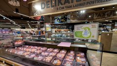 spar kampanja "Kar kroži, nas povezuje" nakup brez embalaže in plastičnih vrečk