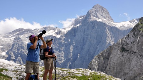 Julijske Alpe pohodniki turisti